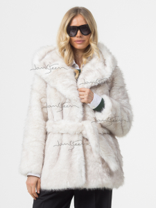 Шуба для женщин иск.мех