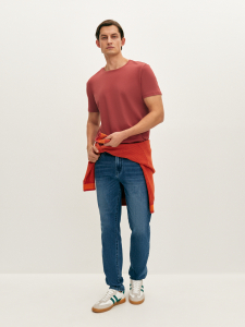 Футболка из трикотажа