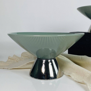 163-014 Фруктовница 22,5х13см на ножке MULTICOLOR в под.уп.(х12)Фарфор