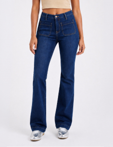 PATCH POCKET FLARE KNIT DENIM JEANS