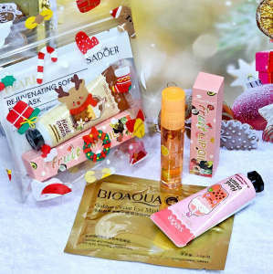 Набор подарочный мини в zip-пакете с рисунками (Патчи + Крем для рук + Масло-блеск для губ)