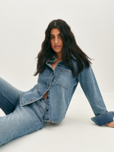 Джинсовая рубашка