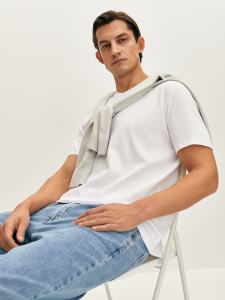 Футболка из трикотажа