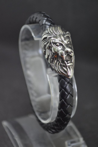 Браслеты на Руку