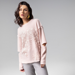 Лонгслив с объемным декором, Образ решает