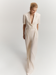 Жакет изо льна укороченный