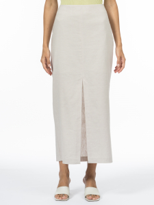 Прямая юбка с эффектным разрезом