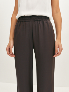 Брюки на резинке