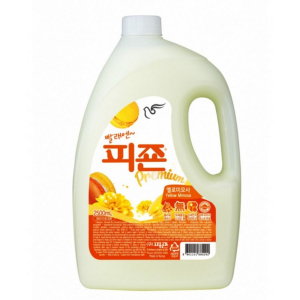 PIGEON Кондиционер для белья с ароматом мимозы / Corporation Regular Fabric Softener Yellow, 2500 мл