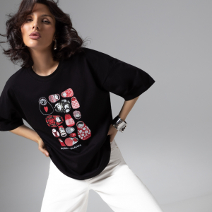 Футболка свободного кроя, Фэшн-идеал (черная с матрешками)