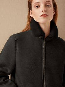 Дубленка из экозамши укороченная