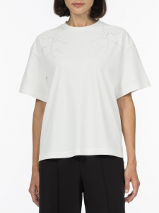 Футболка с мерсеризацией и изящной вышивкой