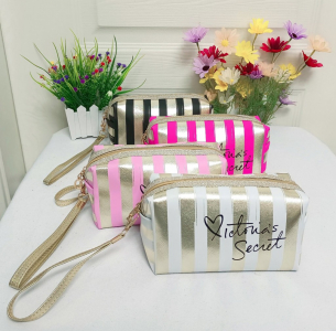 Косметичка прямоугольная объемная в полоску, БЕЛАЯ размер 21*10*10 см.