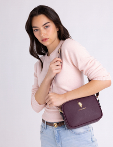 CLASSIC ZIP CROSSBODY BAG