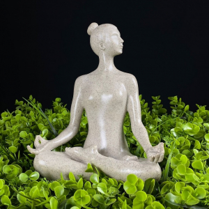 404-015 Статуэтка 