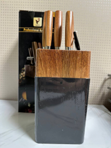 Набор кухонных ножей на подставке с точилкой (6 предметов) (3509)