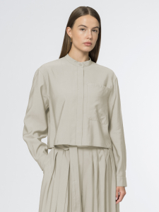 Укороченная блуза с длинным рукавом