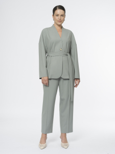 Пиджак с поясом без воротника