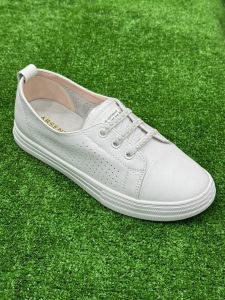 Absent / Кеды белые бусины