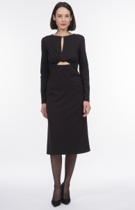 Платье с эффектным перекрутом