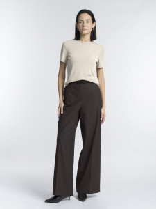 Универсальная футболка из вискозного трикотажа