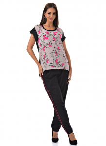 Женский костюм-двойка Sassofono