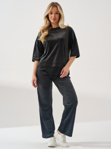 Костюм женский 