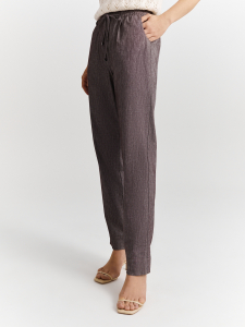 Брюки со стрелками