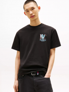Tommy Jeans Bold NYC Graphic T-Shirt