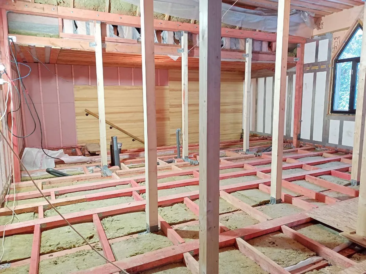 Реконструкция деревянного перекрытия