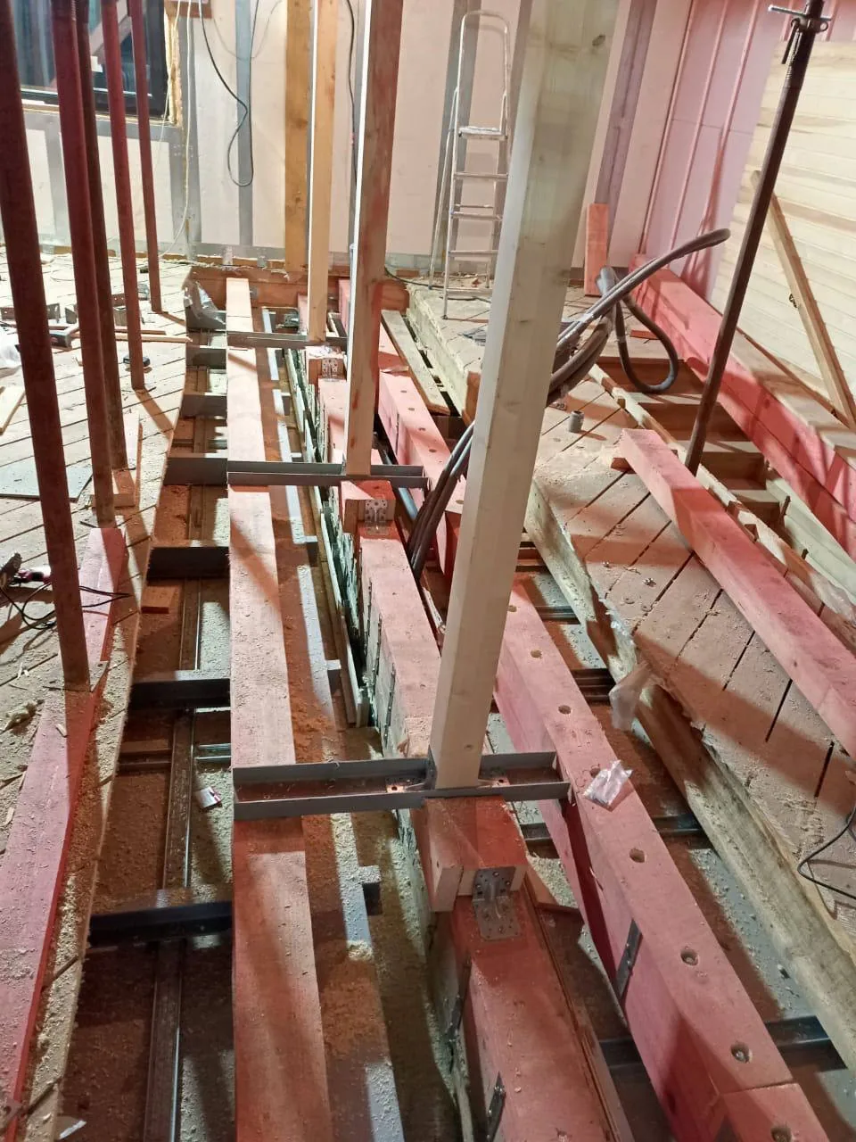 Реконструкция деревянного перекрытия