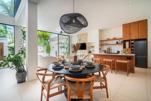 Villa in Canggu, Bali, Indonesia — 3 bedrooms — photo 5