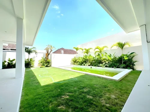 Villa in Canggu, Bali, Indonesia — 3 bedrooms — photo 2