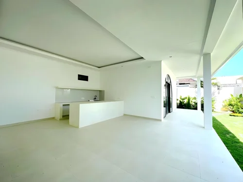 Villa in Canggu, Bali, Indonesia — 3 bedrooms — photo 3