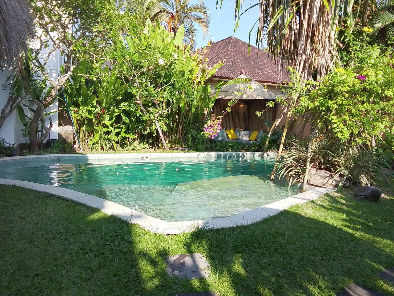 Villa in Umalas, Bali, Indonesia — 3 bedrooms — photo 1