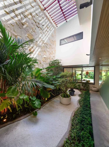 Villa in Другой, Bali, Indonesia — 4 bedrooms — photo 7