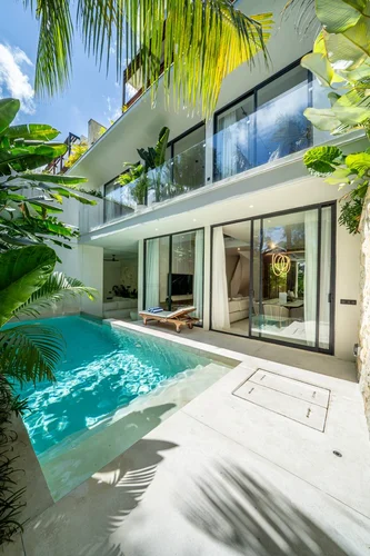 Villa in Canggu, Bali, Indonesia — 3 bedrooms — photo 9