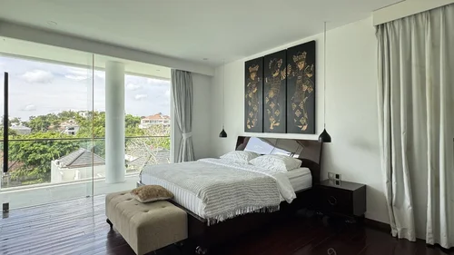 Villa in Ungasan, Bali, Indonesia — 3 bedrooms — photo 3