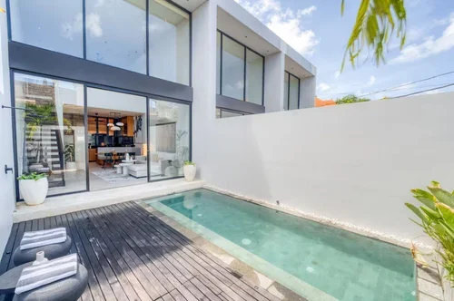 Villa in Uluwatu, Bali, Indonesia — 2 bedrooms — photo 1