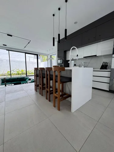 Villa in Seminyak, Bali, Indonesia — 2 bedrooms — photo 2
