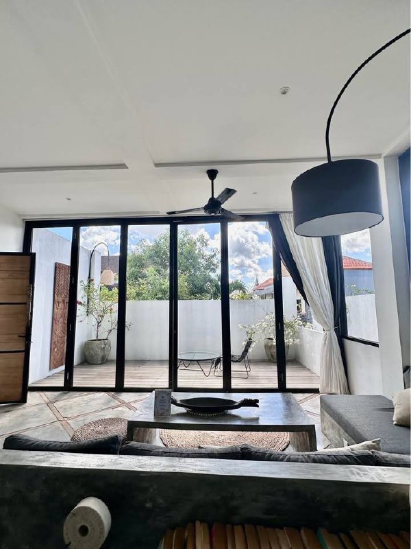 Room in Canggu, Bali, Indonesia — 1 bedroom — photo 1