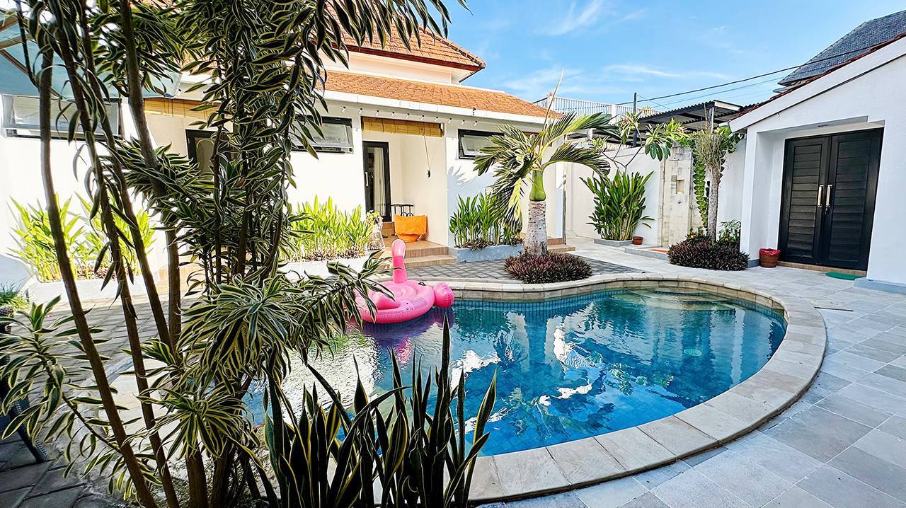 Villa in Другой, Bali, Indonesia — 6 bedrooms — photo 1
