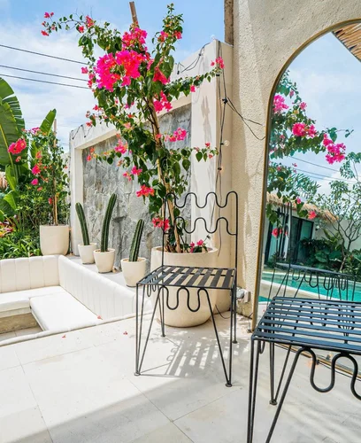 Villa in Canggu, Bali, Indonesia — 4 bedrooms — photo 1