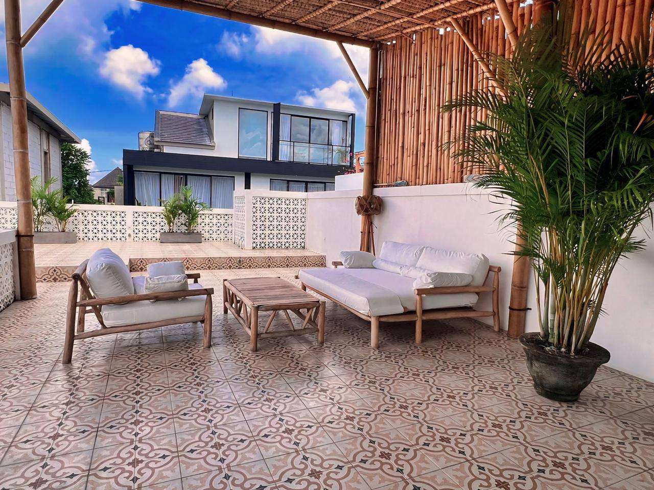 Villa in Umalas, Bali, Indonesia — 1 bedroom — photo 1