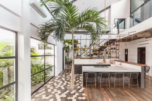 Villa in Canggu, Bali, Indonesia — 5 bedrooms — photo 2