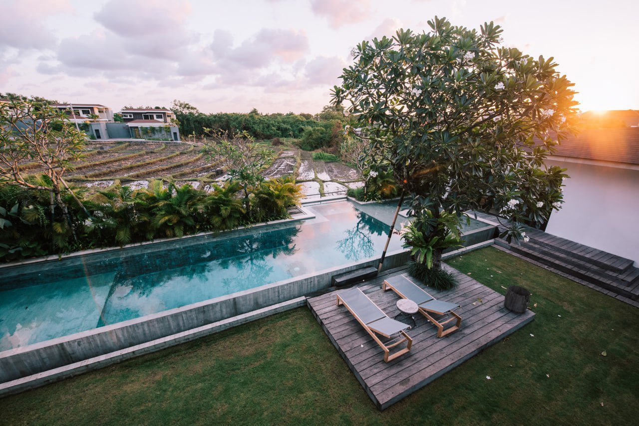 Villa in Canggu, Bali, Indonesia — 5 bedrooms — photo 1