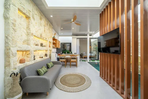Villa in Kerobokan, Bali, Indonesia — 2 bedrooms — photo 1