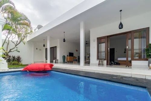 Villa in Canggu, Bali, Indonesia — 2 bedrooms — photo 2