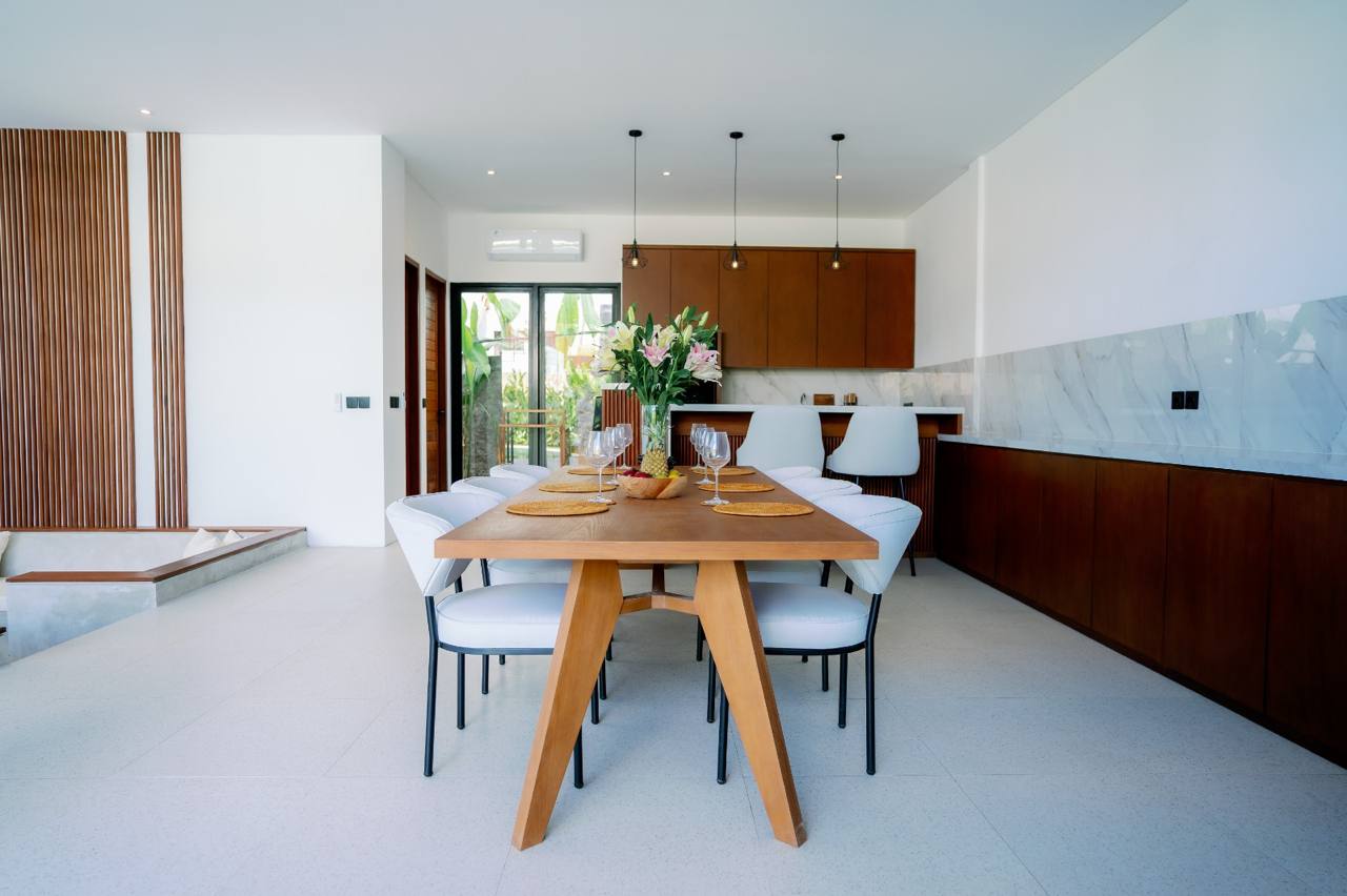 Villa in Canggu, Bali, Indonesia — 2 bedrooms — photo 1
