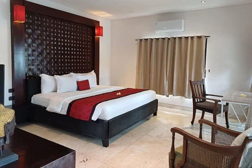 Villa in Seminyak, Bali, Indonesia — 2 bedrooms — photo 2